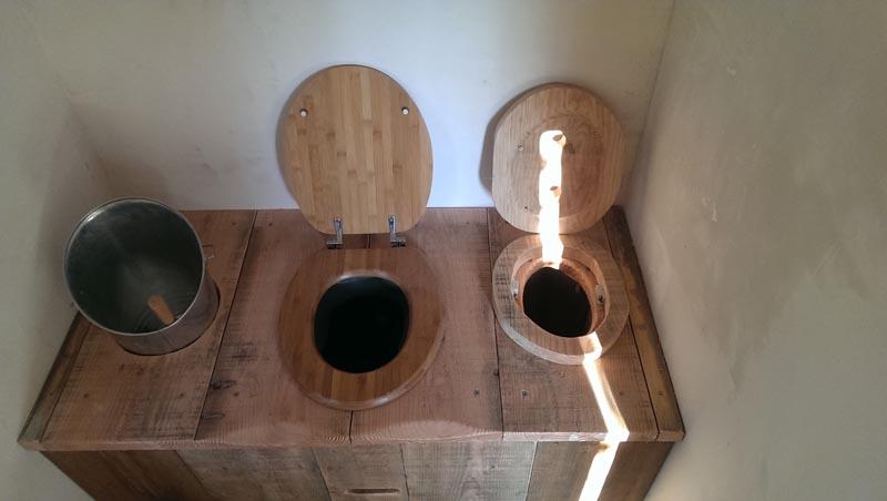 couleur nature piscine toilettes seches jardin