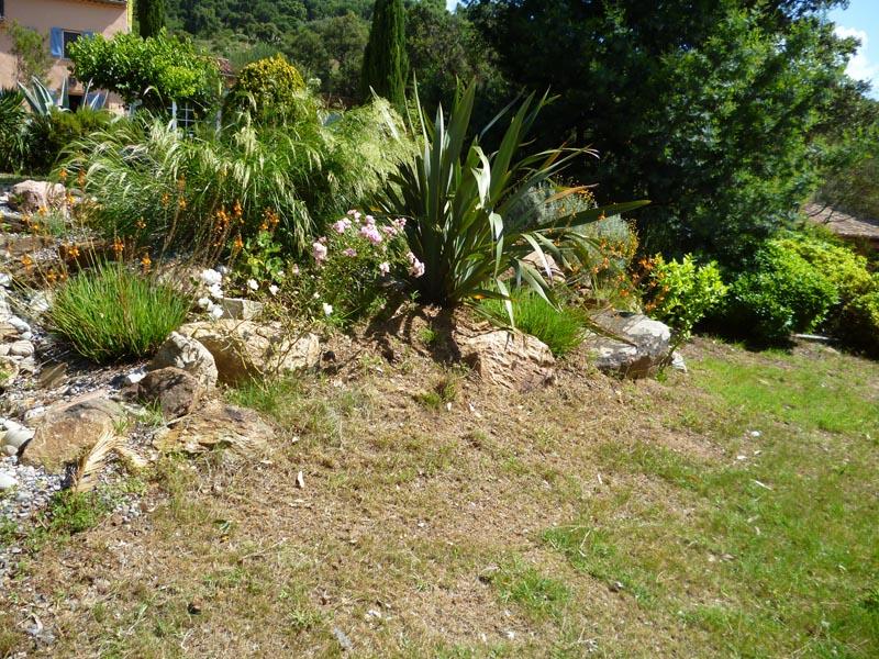 couleur nature piscine paysage grimaud 14