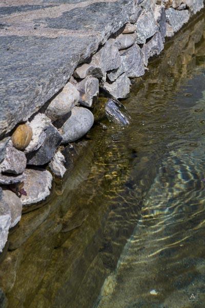 couleur nature piscine fontaine